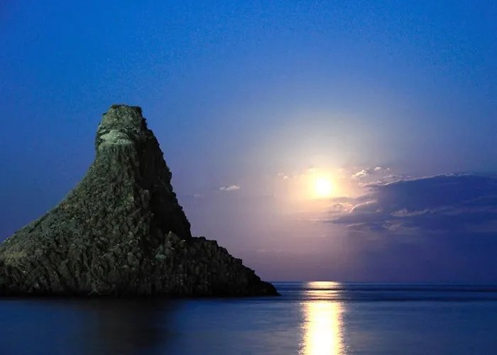 Scorcio Di Mare Апартаменты Ачи Костелло