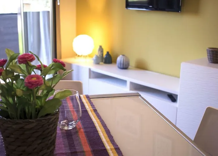 Scorcio Di Mare * Aci Castello